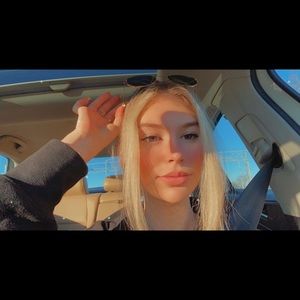 Meet your Posher, Brianna